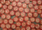 Fotografía: números de 2 cifras en fichas de bingo | Recurso educativo 47105